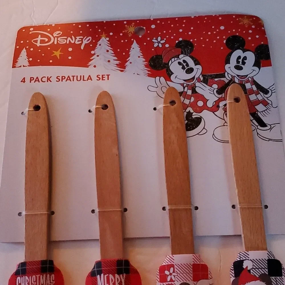 Disney Mickey Mouse Spatula 5 Set Christmas Gingerbread House Pot Holder